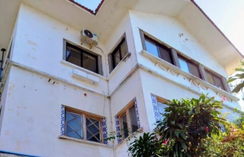 Arrenda-se Moderna Moradia Geminada T3 na Polana Cimento A