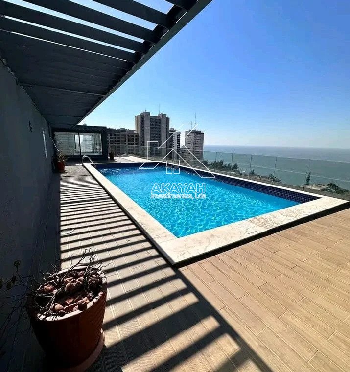 piscina-no-topo-do-edifício