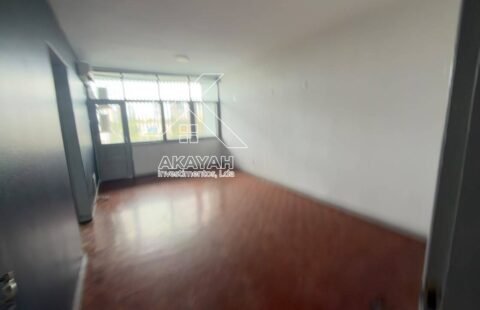 Arrenda-se apartamento T2 em prédio alto no bairro de Sommerschield